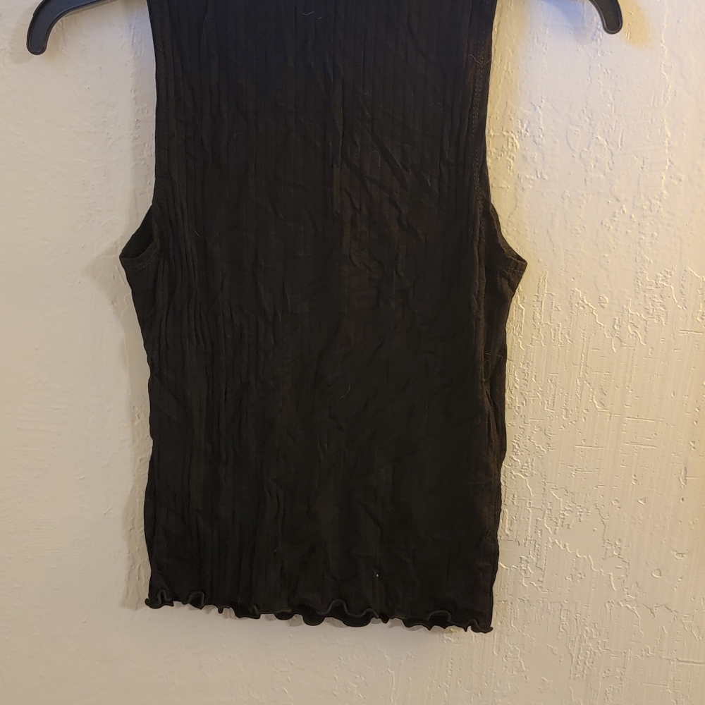 Ribbed collared tank top